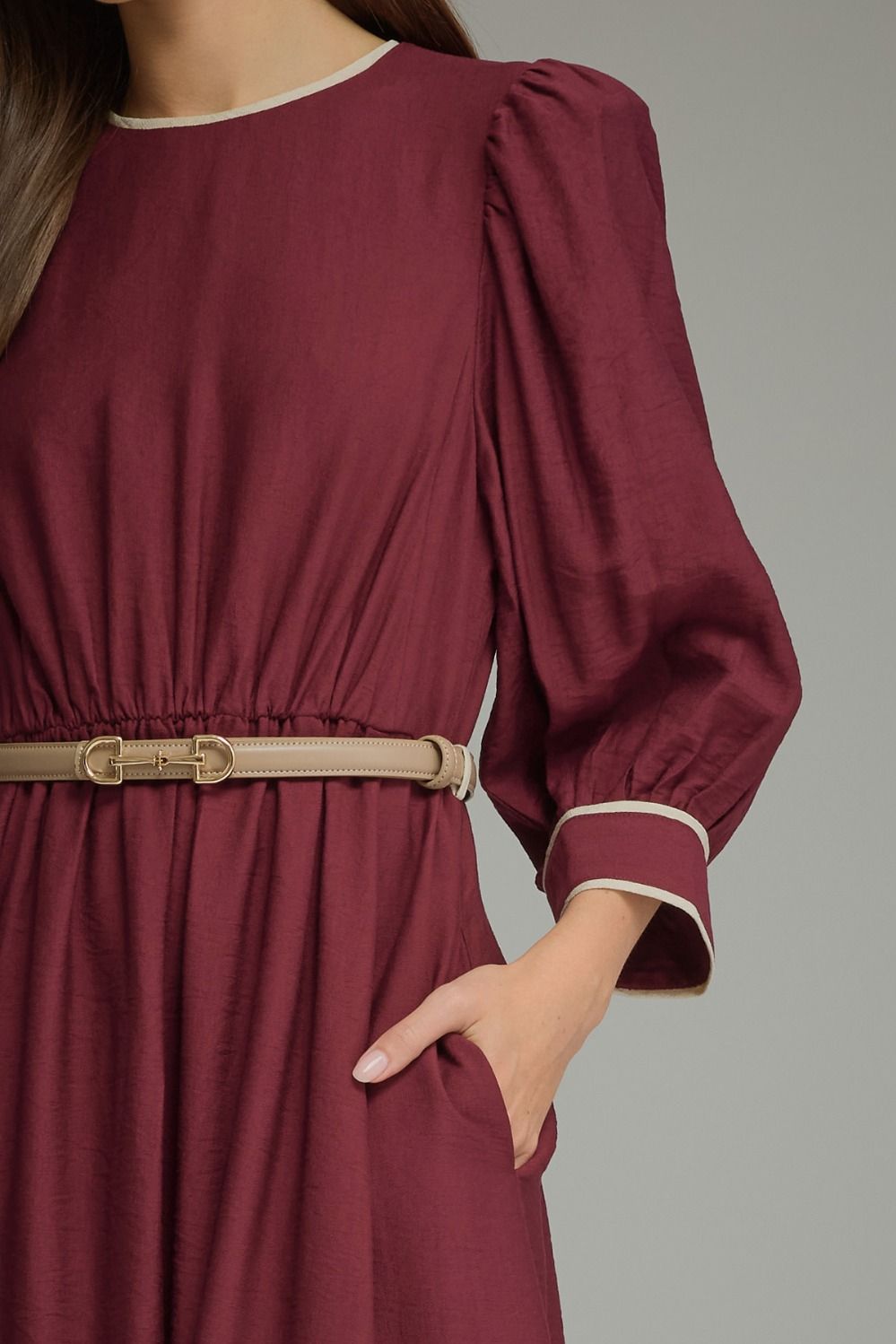 MADISSON ELEGANT MIDI DRESS- BURGUNDY