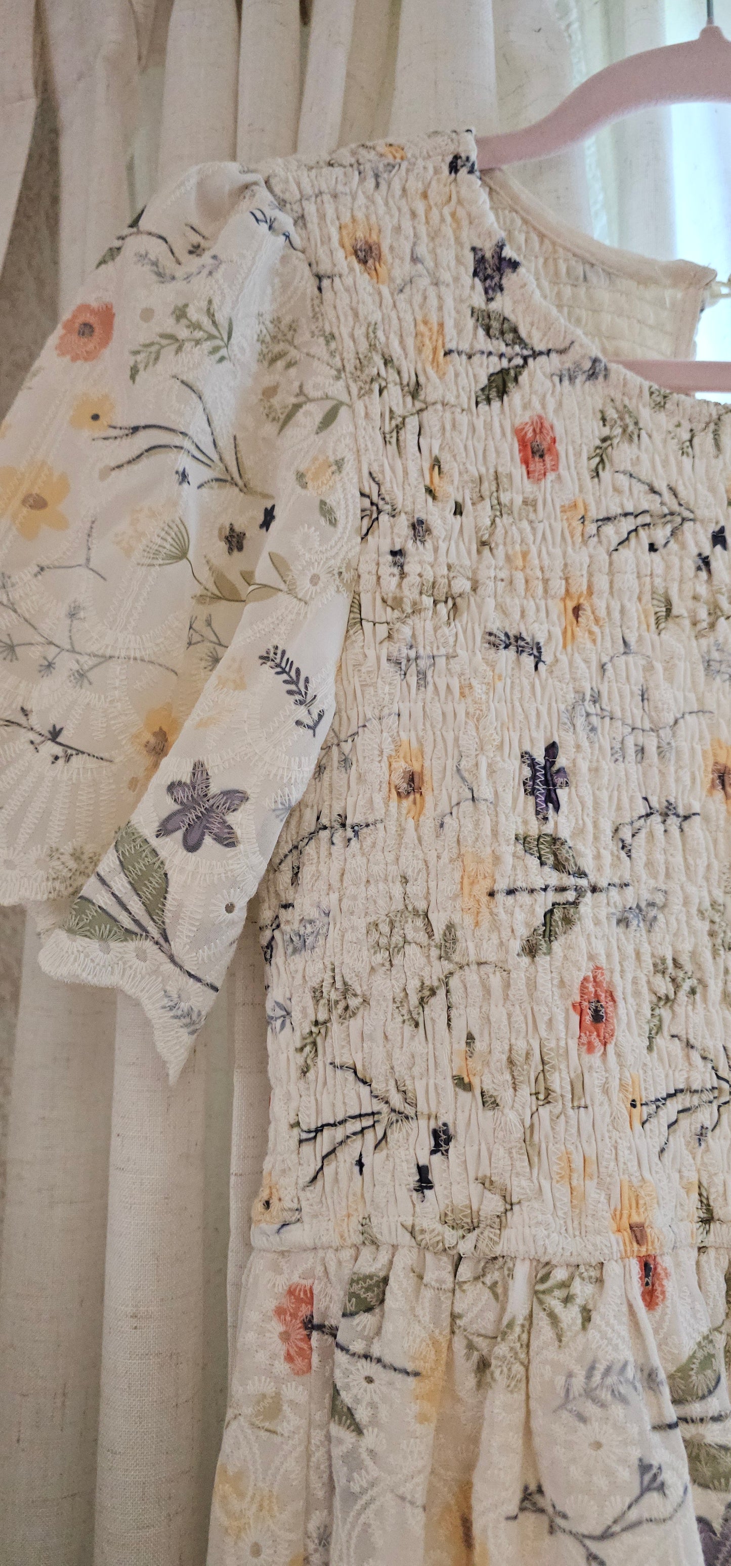 Cecilia Emboidery Midi Dress