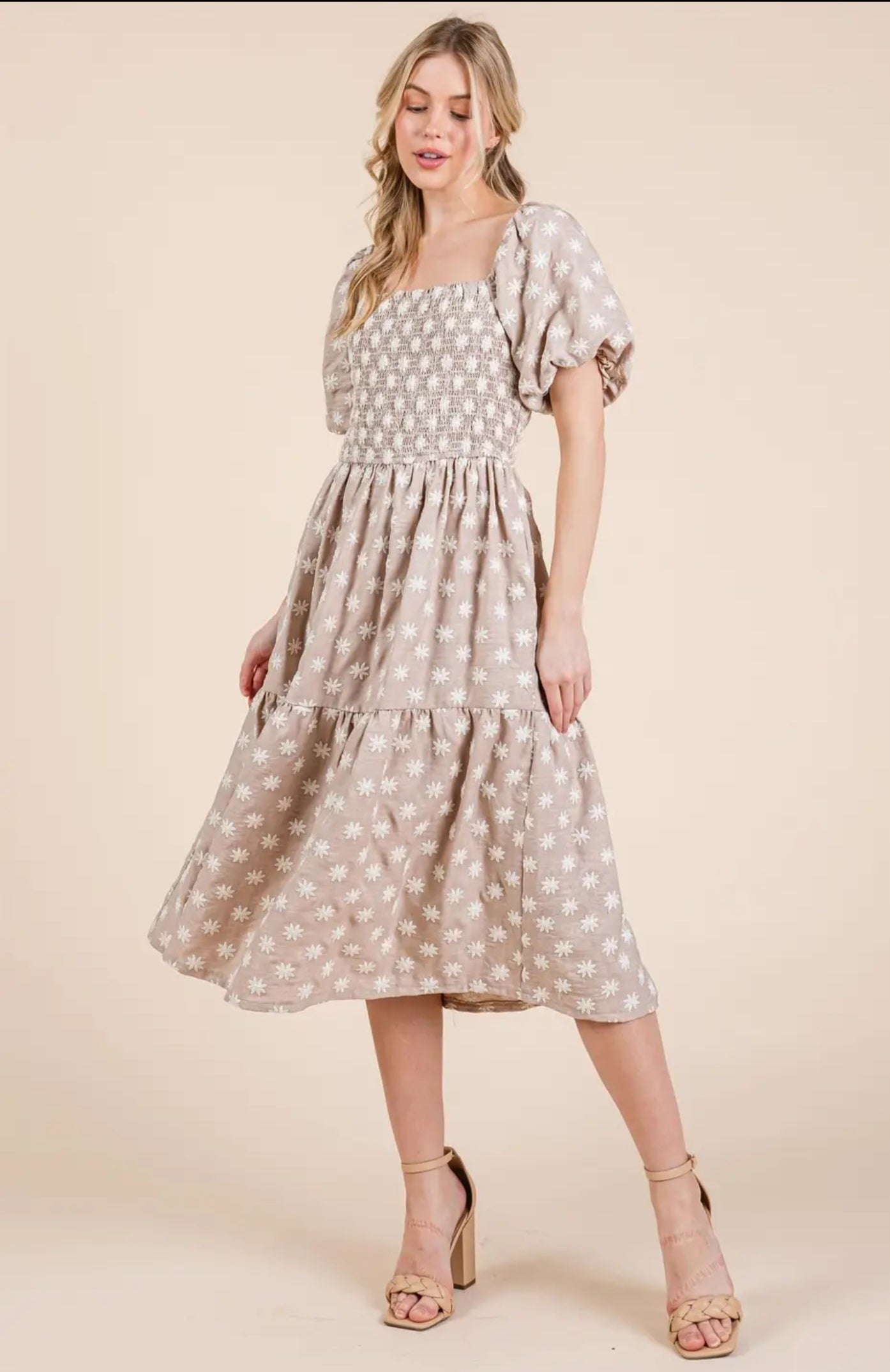 Amalia embroidered Midi dress