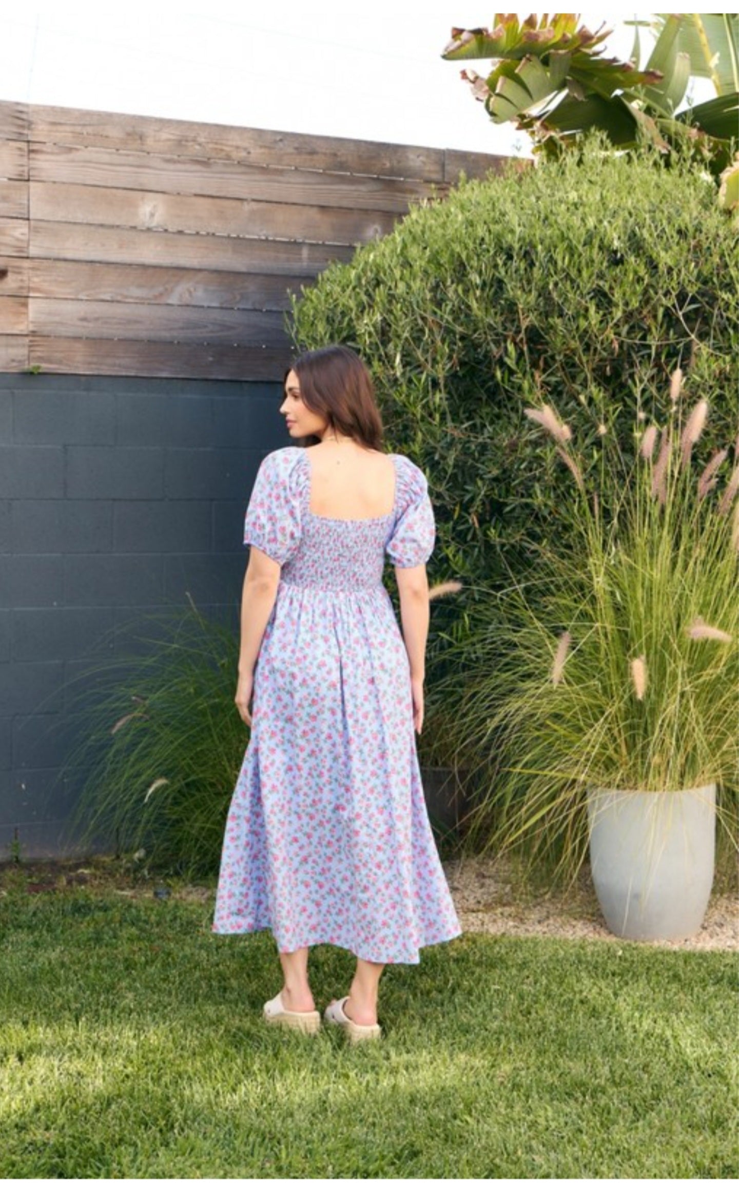 Floral print midi dress with pockets