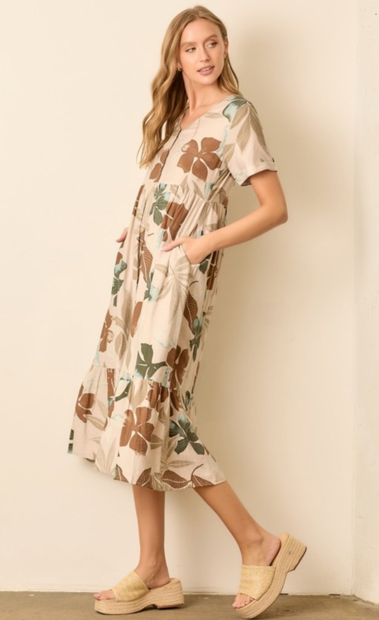 Charlotte Taupe midi Dress