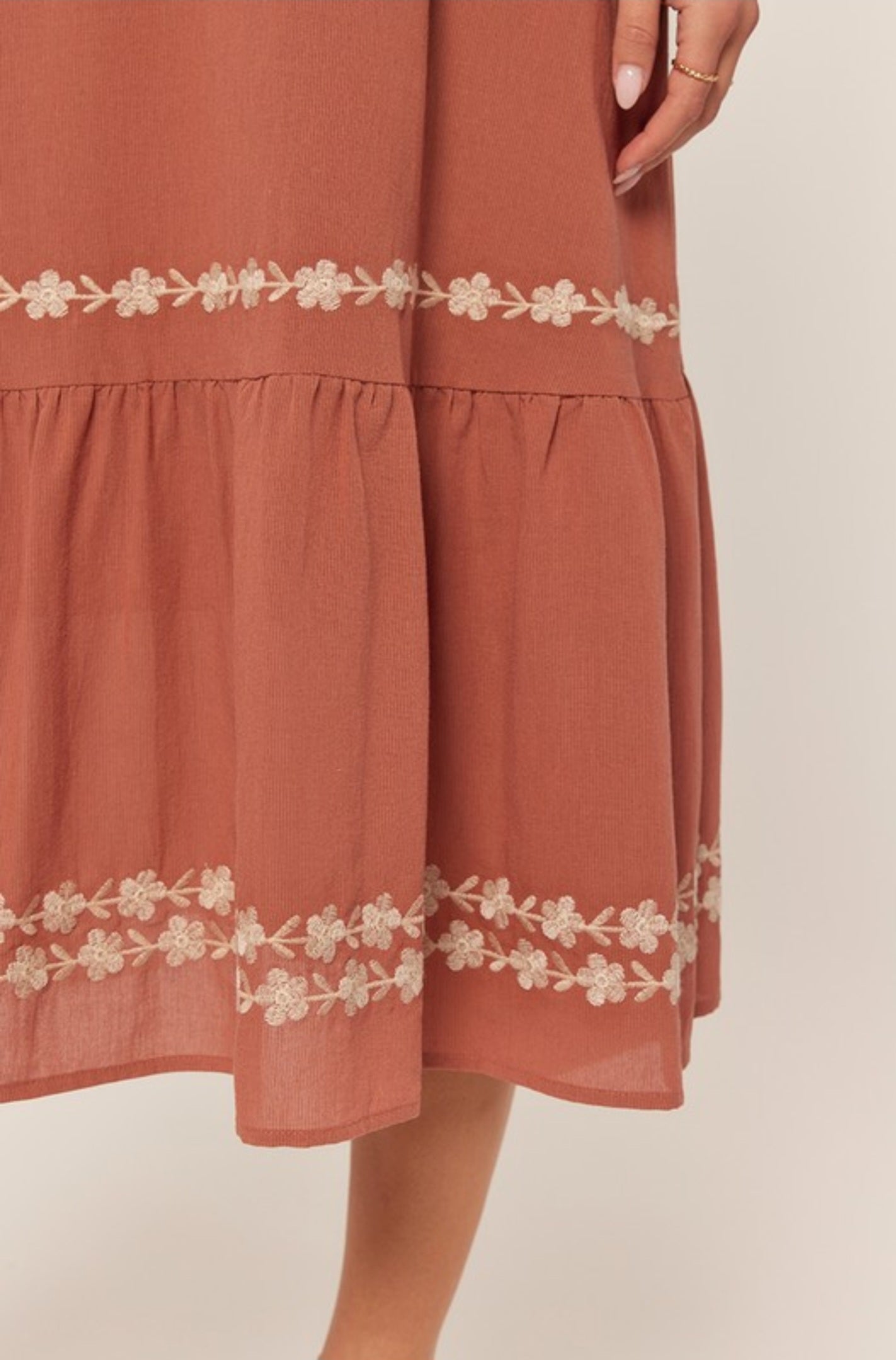 Yamileth embroidered Midi dress