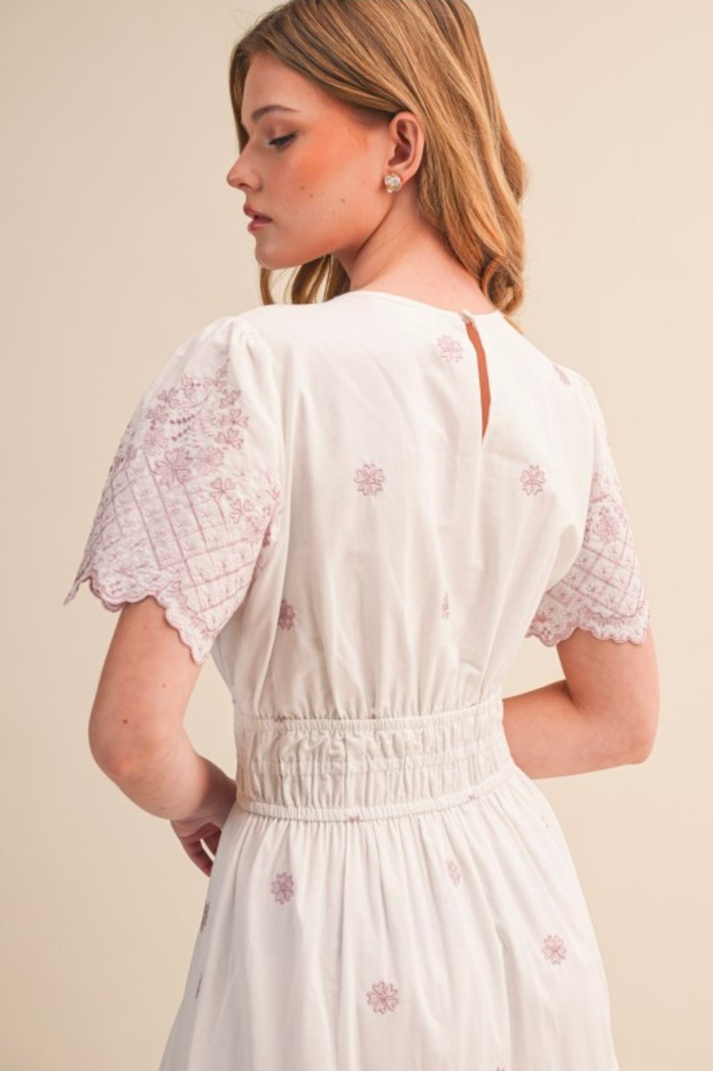 Dany embroidery Midi Dress